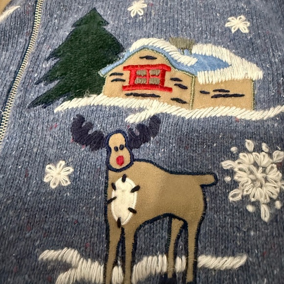 Studio Collection Women Christmas Vest Size L with Christmas design - Picture 8 of 15